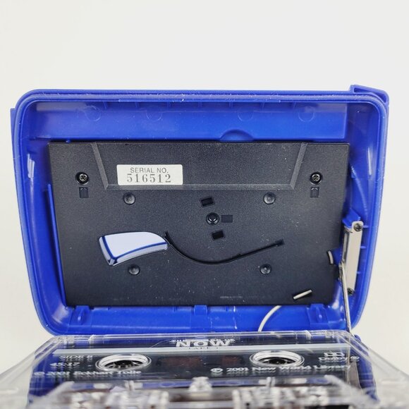 Sony Walkman Sports WM-FS111 RARE BLUE Portable AM/FM Cassette Player Headphones - Picture 9 of 15